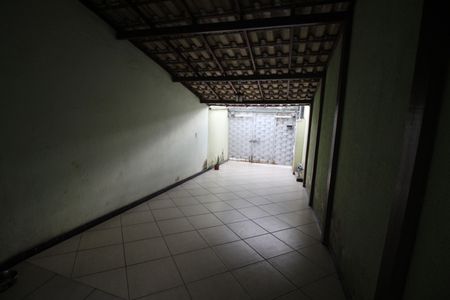 Casa à venda com 92m², 3 quartos e 2 vagasQuintal