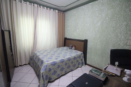 Casa à venda com 92m², 3 quartos e 2 vagasQuarto 3