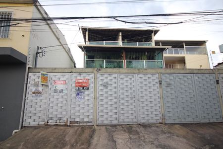 Casa à venda com 92m², 3 quartos e 2 vagasFachada/ Plaquinha Instalada 15/12/2025 OCIT-50