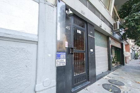 Placa de apartamento para alugar com 2 quartos, 55m² em Centro, Rio de Janeiro