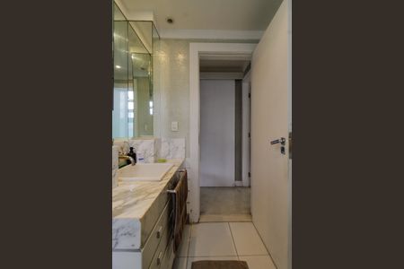 Apartamento à venda com 95m², 2 quartos e 1 vagaBanheiro