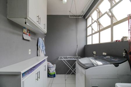 Apartamento à venda com 95m², 2 quartos e 1 vagaÁrea de Serviço