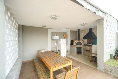 Apartamento à venda com 80m², 2 quartos e 2 vagasChurrasqueira