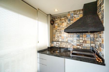 Apartamento à venda com 80m², 2 quartos e 2 vagasChurrasqueira