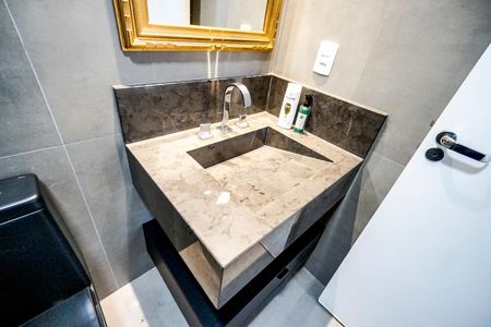 Apartamento à venda com 80m², 2 quartos e 2 vagasPia