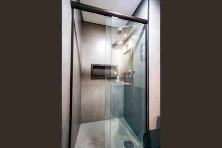 Apartamento à venda com 80m², 2 quartos e 2 vagasBanheiro social