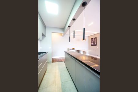 Apartamento à venda com 80m², 2 quartos e 2 vagasCozinha