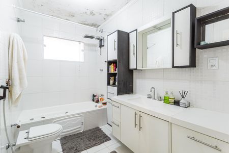 Apartamento para alugar com 120m², 2 quartos e 1 vaga Apartamento para alugar com 120m², 2 quartos e 1 vagaBanheiro 2