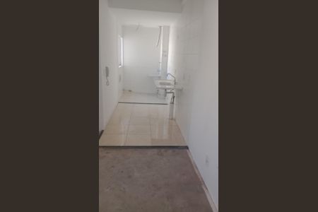 Cozinha de apartamento para alugar com 2 quartos, 42m² em Campo Grande, Rio de Janeiro