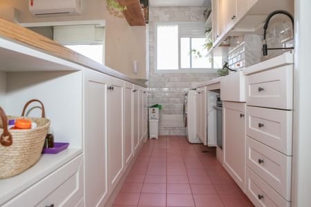 Apartamento à venda com 51m², 2 quartos e 1 vaga Apartamento à venda com 51m², 2 quartos e 1 vagaCozinha e Área de Serviço