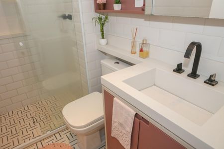 Apartamento à venda com 51m², 2 quartos e 1 vaga Apartamento à venda com 51m², 2 quartos e 1 vagaBanheiro