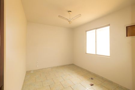Casa para alugar com 43m², 1 quarto e sem vaga Casa para alugar com 43m², 1 quarto e sem vagaQuarto