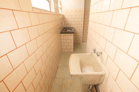 Casa para alugar com 43m², 1 quarto e sem vaga Casa para alugar com 43m², 1 quarto e sem vagaCozinha e Área de Serviço