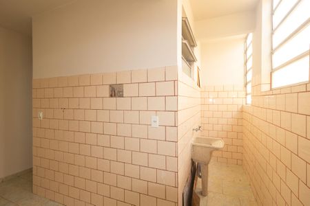 Casa para alugar com 43m², 1 quarto e sem vaga Casa para alugar com 43m², 1 quarto e sem vagaCozinha e Área de Serviço