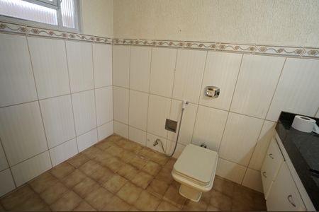 Casa de condomínio para alugar com 700m², 3 quartos e 3 vagas