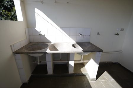 Casa de condomínio para alugar com 700m², 3 quartos e 3 vagas