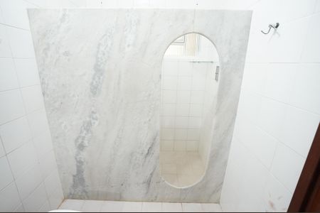 Casa de condomínio para alugar com 700m², 3 quartos e 3 vagas