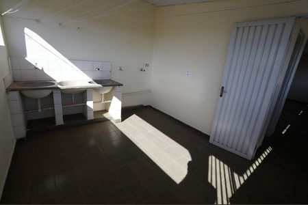 Casa de condomínio para alugar com 700m², 3 quartos e 3 vagas
