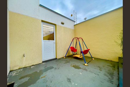 Apartamento para alugar com 40m², 2 quartos e 2 vagas Apartamento para alugar com 40m², 2 quartos e 2 vagasPlayground