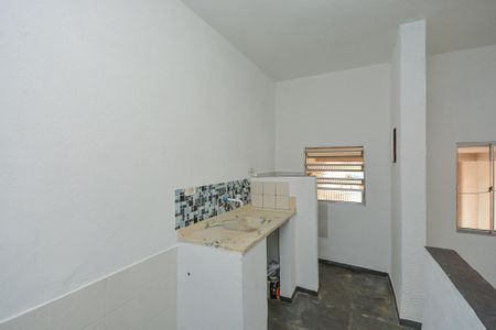 Cozinha de casa para alugar com 1 quarto, 35m² em Interlagos, São Paulo