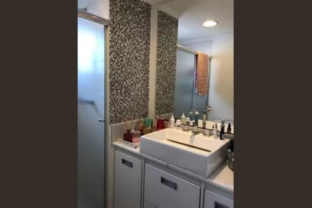 Apartamento para alugar com 69m², 2 quartos e 1 vagaBanheiro