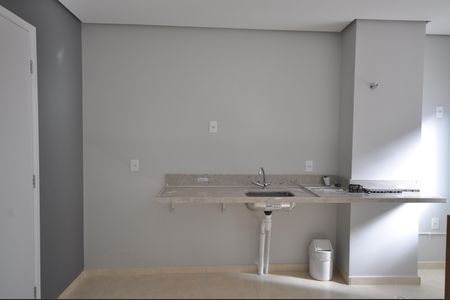 Apartamento à venda com 35m², 2 quartos e sem vagaÁrea comum - Salão de festas