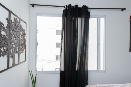 Sala de apartamento para alugar com 2 quartos, 42m² em Campo Grande, Rio de Janeiro