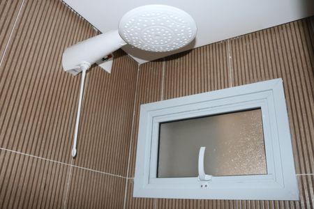 Banheiro de apartamento para alugar com 1 quarto, 39m² em Perdizes, São Paulo