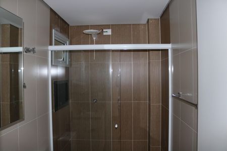 Banheiro de apartamento para alugar com 1 quarto, 42m² em Perdizes, São Paulo