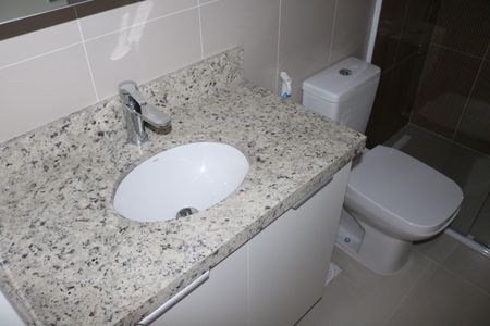 Banheiro de apartamento para alugar com 1 quarto, 42m² em Perdizes, São Paulo