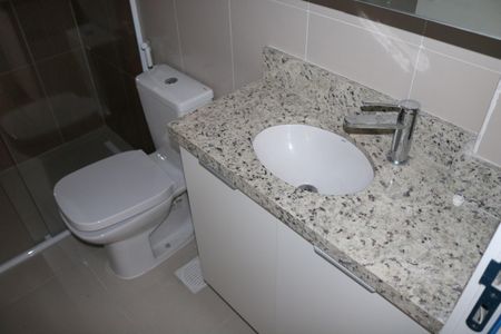 Banheiro de apartamento para alugar com 1 quarto, 40m² em Perdizes, São Paulo