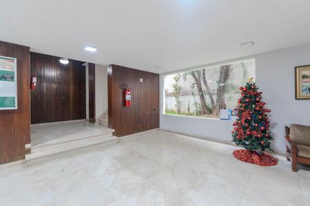 Apartamento para alugar com 93m², 2 quartos e 1 vaga Apartamento para alugar com 93m², 2 quartos e 1 vagaHall de entrada