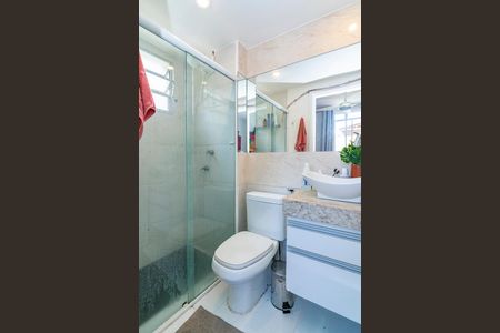 Apartamento para alugar com 160m², 2 quartos e 2 vagas Apartamento para alugar com 160m², 2 quartos e 2 vagasBanheiro da Suíte