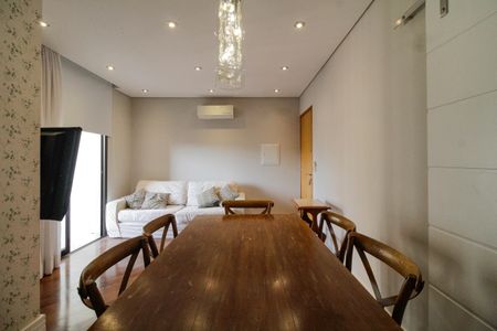 Apartamento para alugar com 59m², 2 quartos e 2 vagasCopa