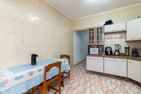 Casa para alugar com 200m², 4 quartos e 2 vagasCozinha