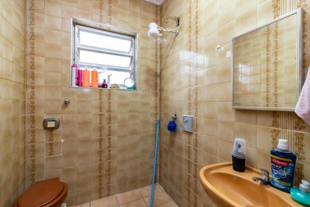 Casa para alugar com 200m², 4 quartos e 2 vagasBanheiro 2