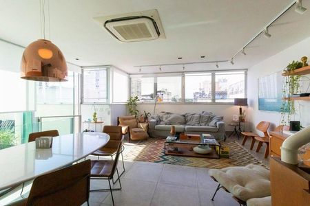 Apartamento à venda com 3 quartos, 240m² em Ingá, Niterói