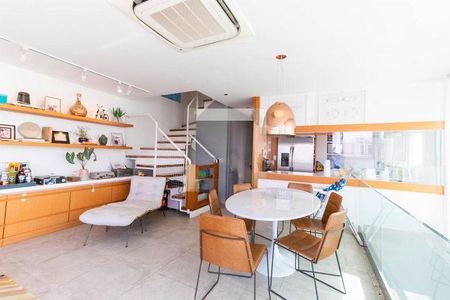 Apartamento à venda com 3 quartos, 240m² em Ingá, Niterói