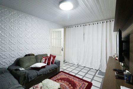 Casa à venda com 260m², 4 quartos e 5 vagas Casa à venda com 260m², 4 quartos e 5 vagasCasa 2