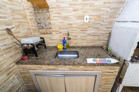 Casa à venda com 216m², 4 quartos e 3 vagasVaranda dos fundos