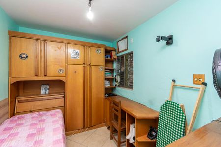 Casa à venda com 216m², 4 quartos e 3 vagasQuarto 2