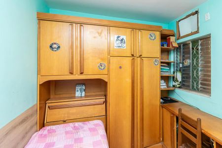 Casa à venda com 216m², 4 quartos e 3 vagasQuarto 2 