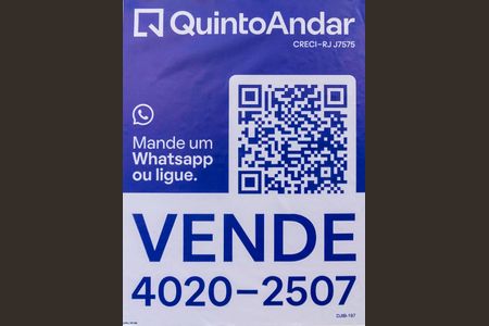 Casa à venda com 216m², 4 quartos e 3 vagasPlaca