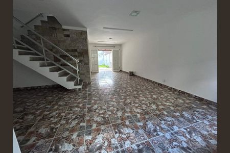 Casa à venda com 5 quartos, 166m² em Taquara, Rio de Janeiro
