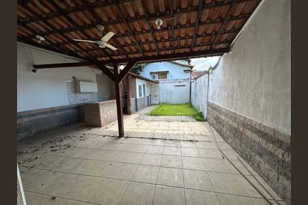 Casa à venda com 5 quartos, 166m² em Taquara, Rio de Janeiro