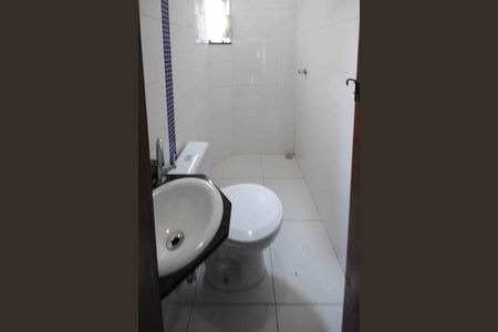 Casa à venda com 2 quartos, 90m² em Vila Carmem, São Paulo