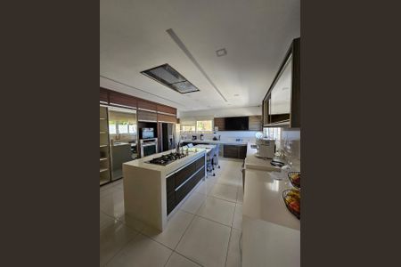 Casa de Condomínio à venda com 4 quartos, 771m² em Residencial Zero (Tambore), Santana de Parnaíba