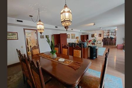 Apartamento à venda com 4 quartos, 350m² em Ingá, Niterói