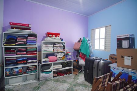 Casa à venda com 94m², 2 quartos e 1 vagaQuarto 2