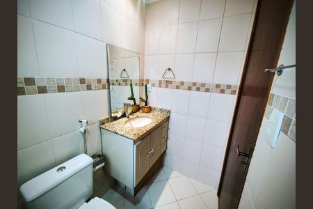 Casa à venda com 2 quartos, 69m² em Sapê, Niterói